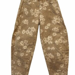 Floral Patterned Tan Pants Barrel Cut - L